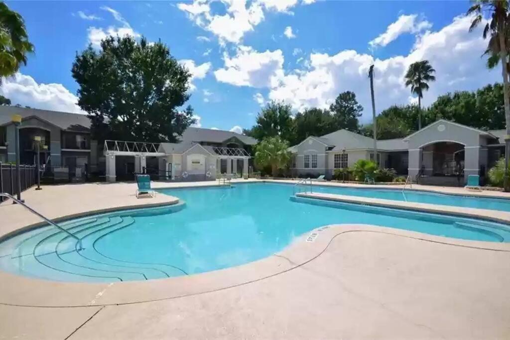 The Botanical Retreat, King Comfort & Poolside Peace Gainesville Exteriör bild